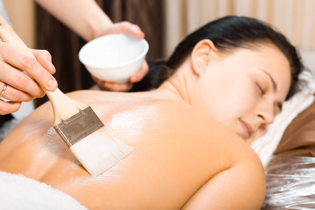 Full Body Exfoliation and Massage at SpaOptions - Luxurious Relaxation and Skin Rejuvenation